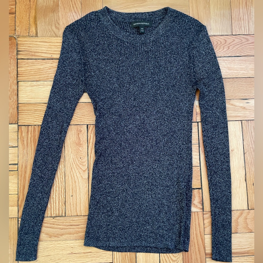 Banana Republic Gray Ribbed Fitted Long Sleeve Top